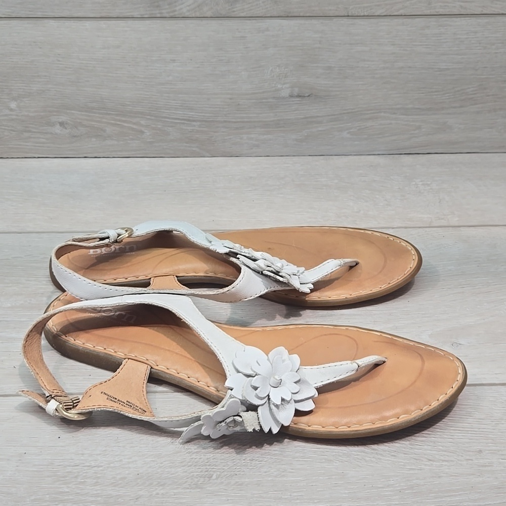 Born Women Leather T Strap Thong Bow Floral Sandals Flats Shoes Sz 9M